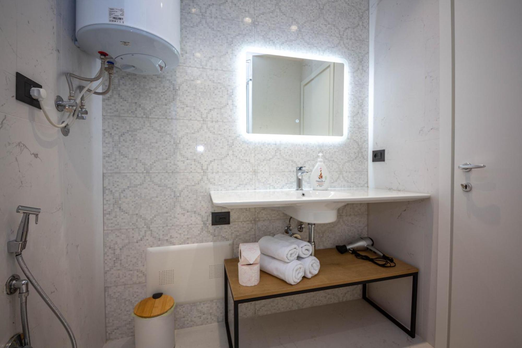 Blloku Unique 2 Apartamento *